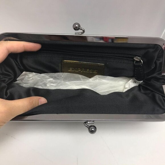 Express Black Sequin Kisslock Clutch Handbag Purse - Picture 2 of 4